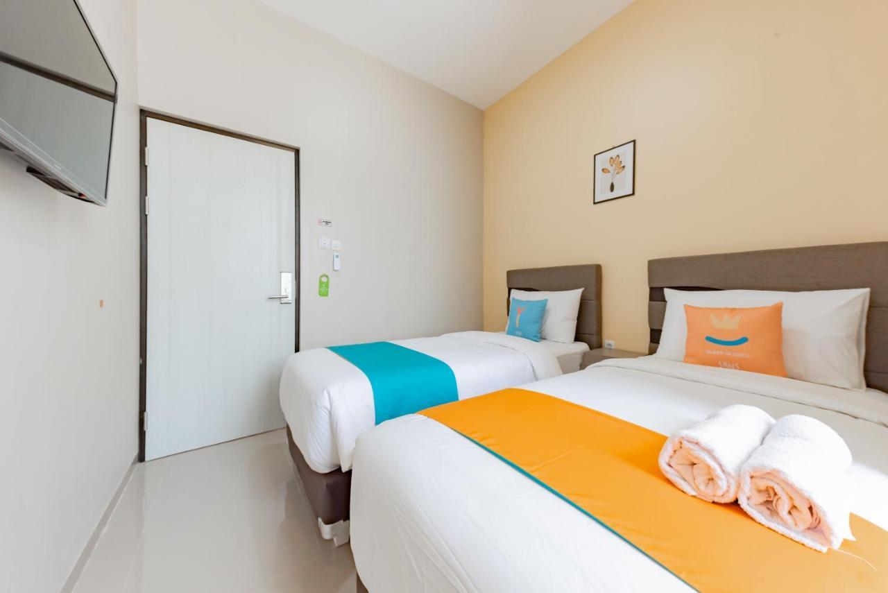 Sans Hotel Berau Square Tanjung Redep Ngoại thất bức ảnh